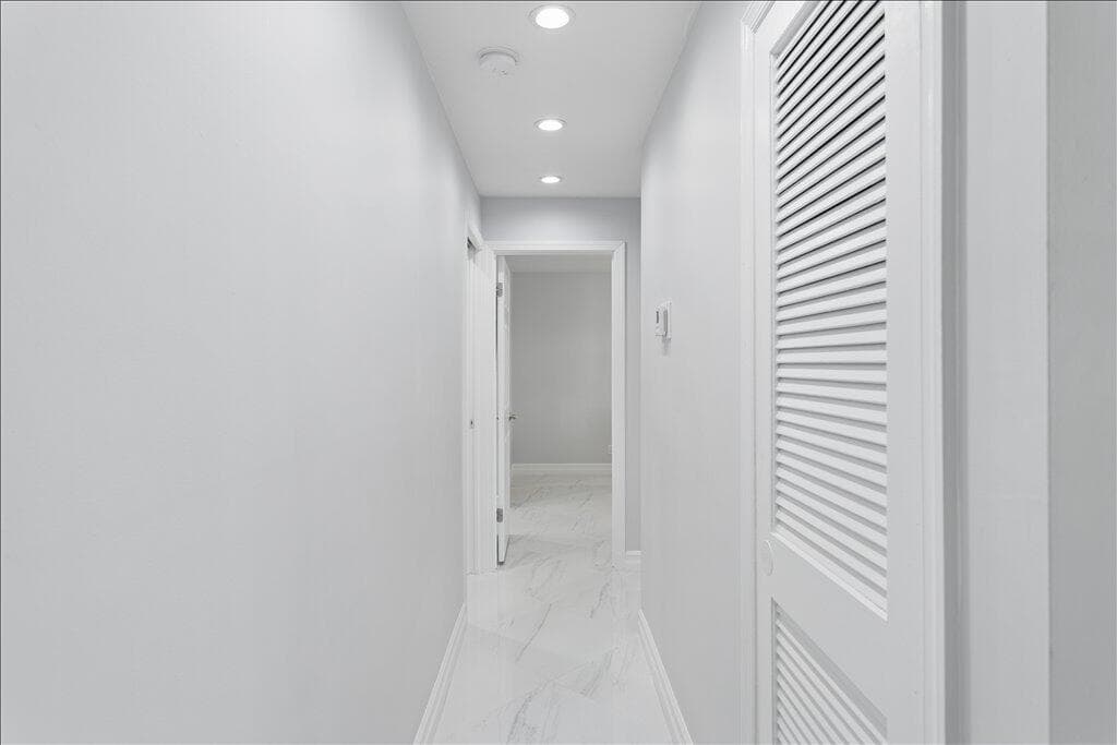 6379 Bay Club Drive 2, Fort Lauderdale, FL 33308 — photo 13 of 26