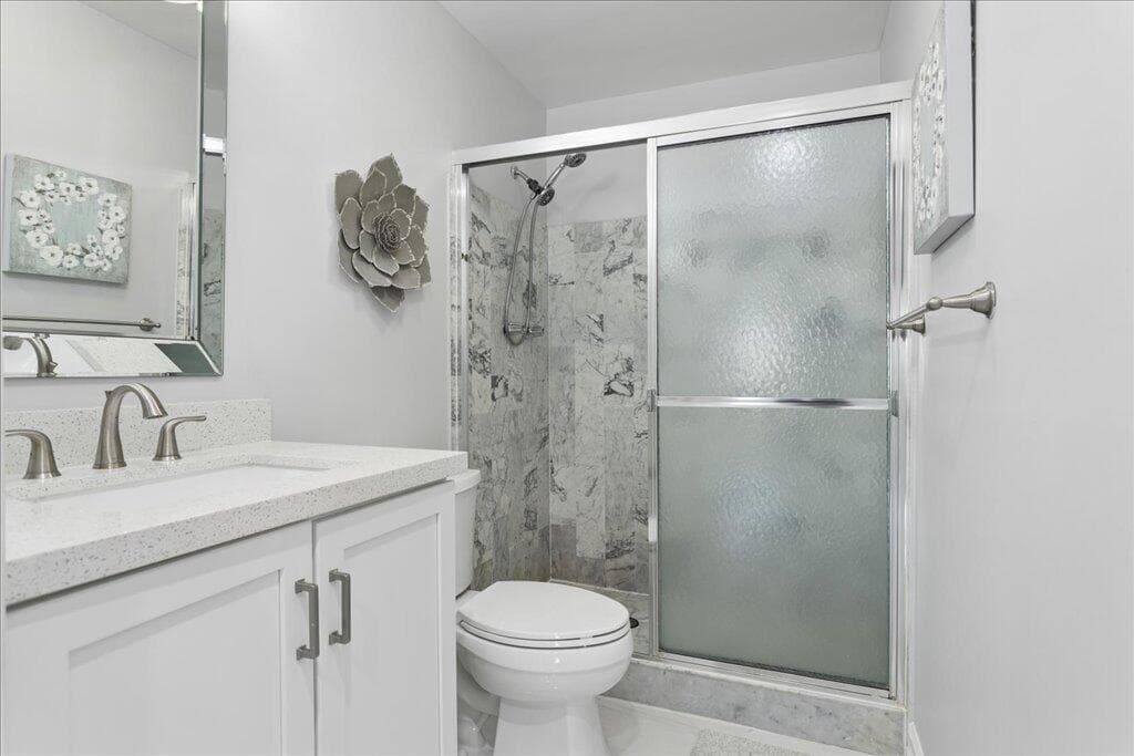 6379 Bay Club Drive 2, Fort Lauderdale, FL 33308 — photo 16 of 26