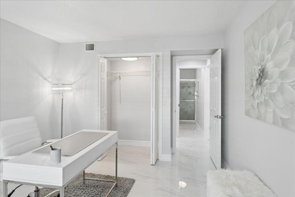 6379 Bay Club Drive 2, Fort Lauderdale, FL 33308 — photo 15 of 26