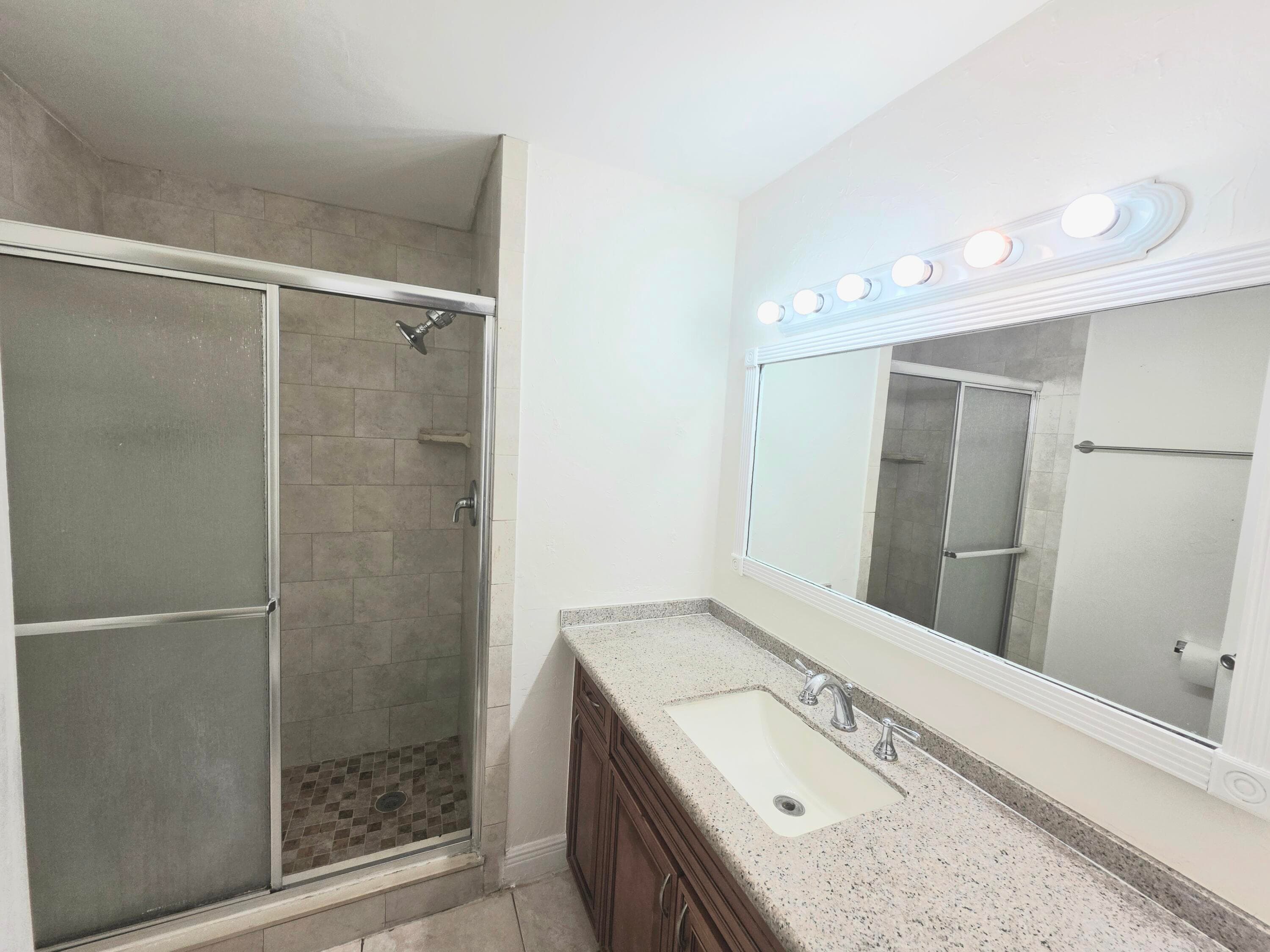 683 NW 13th Street Apt 27, Boca Raton, FL 33486 — photo 9 of 16