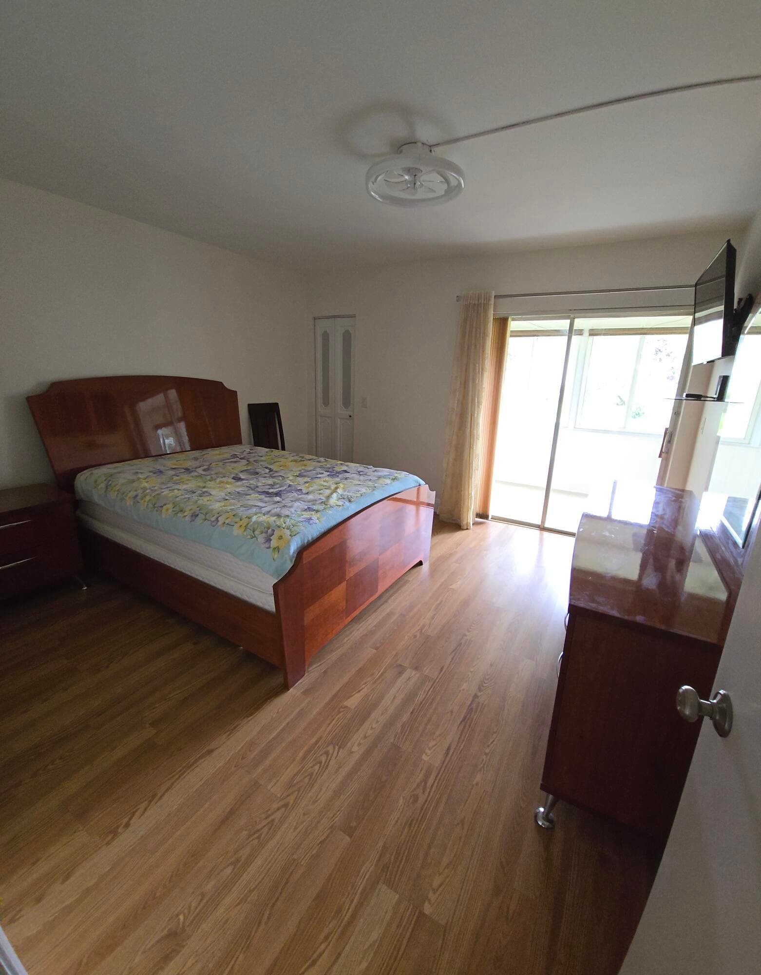 103 Oxford 400, West Palm Beach, FL 33417 — photo 4 of 22