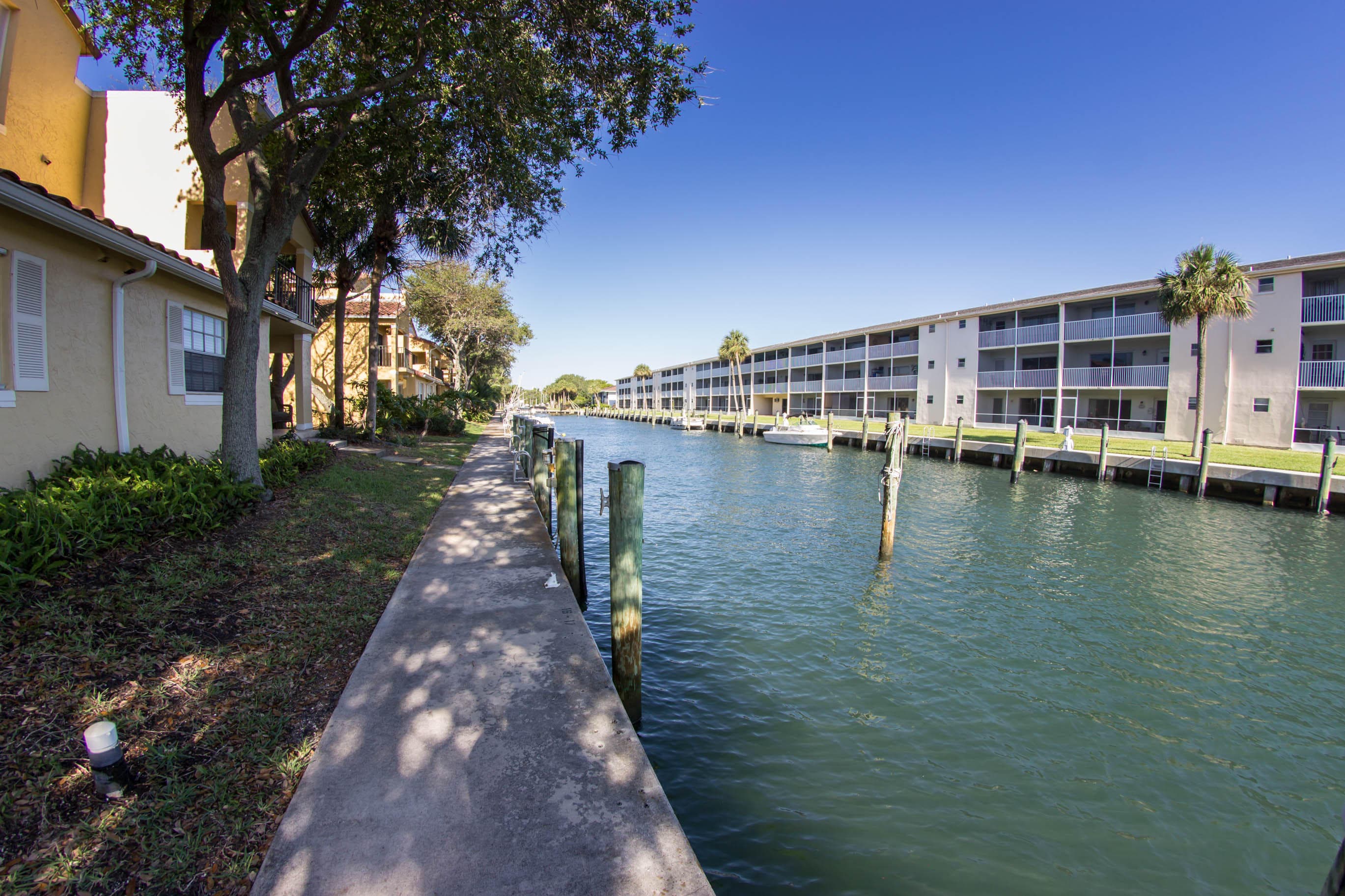 1045 Lake Shore Drive 202, Lake Park, FL 33403 — photo 2 of 25