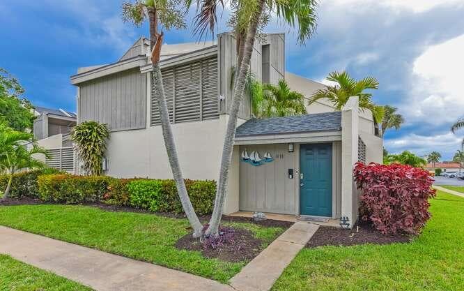 1605 S Us Highway 1 9h, Jupiter, FL 33477 — photo 2 of 38