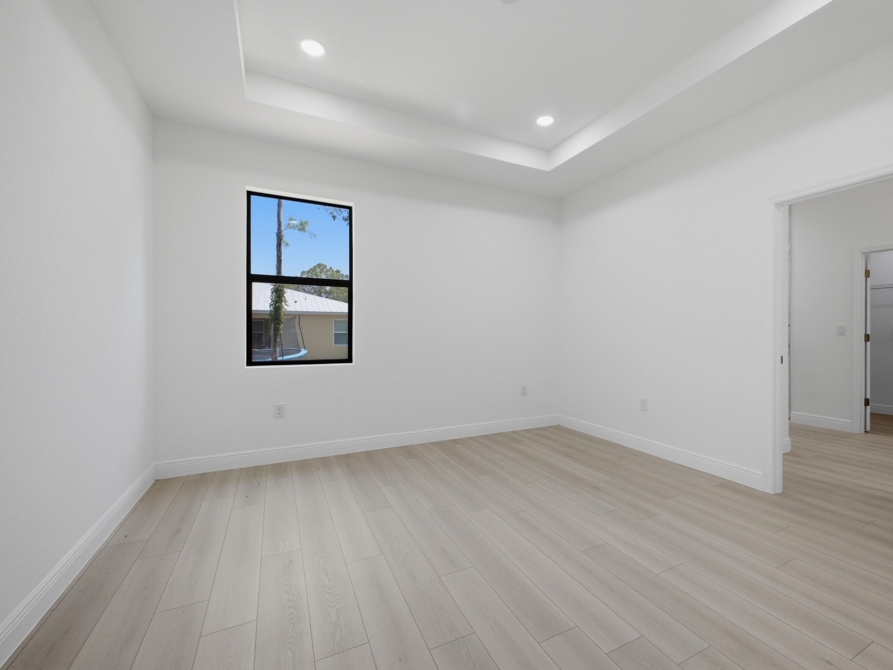 8010 Sandalwood Lane, LaBelle, FL 33935 — photo 13 of 31