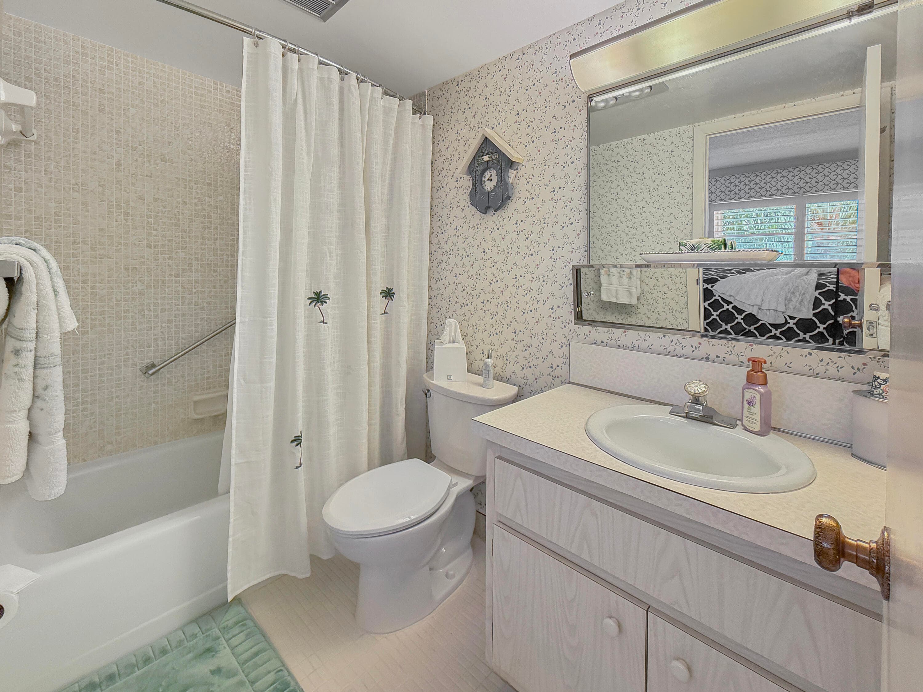 555 NW 4th Avenue 401, Boca Raton, FL 33432 — photo 11 of 41
