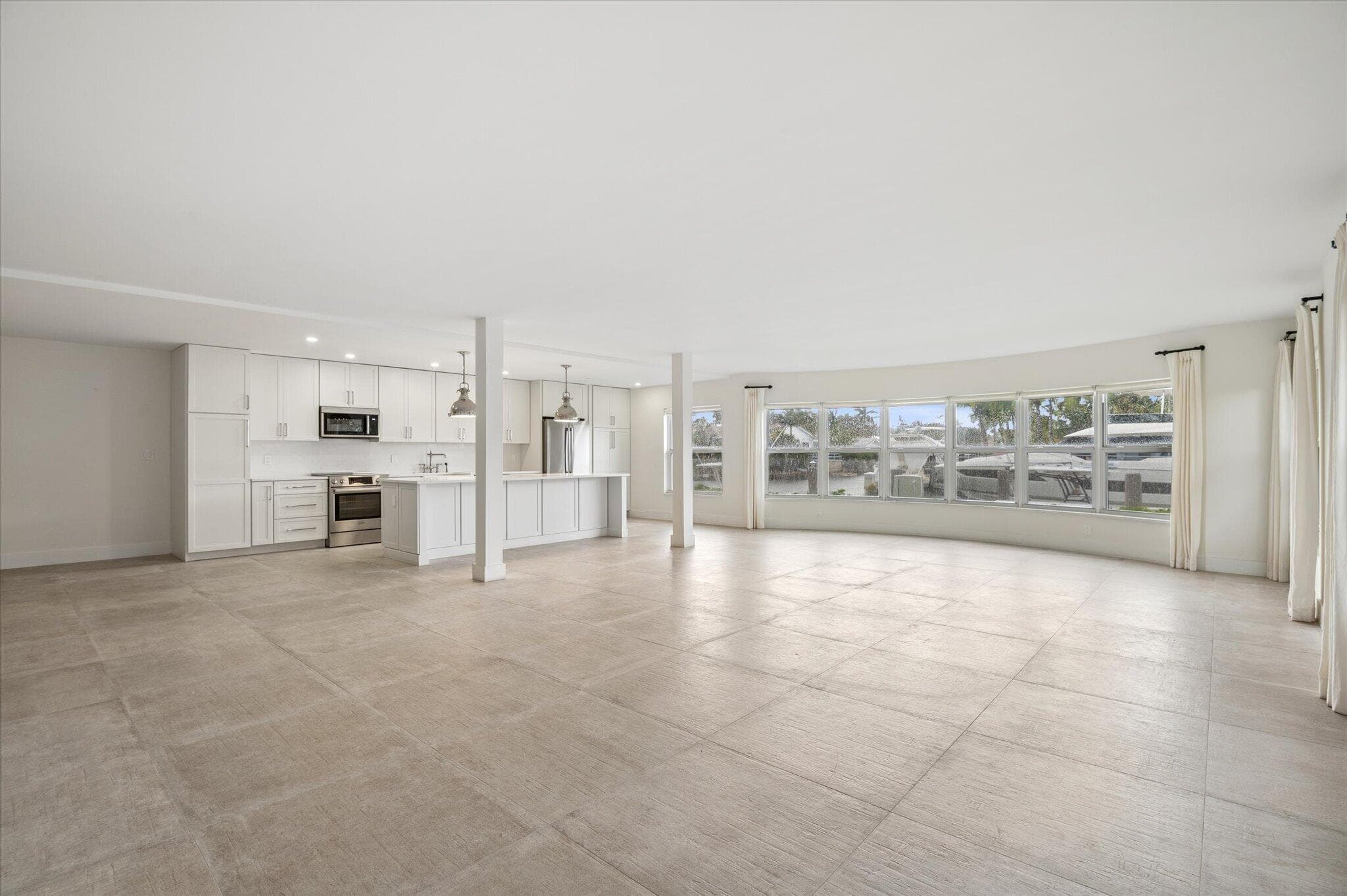 5100 Bayview Drive 106, Fort Lauderdale, FL 33308 — photo 7 of 32