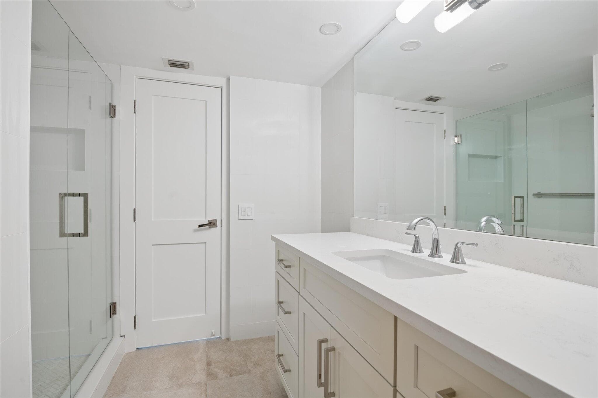 5100 Bayview Drive 106, Fort Lauderdale, FL 33308 — photo 21 of 32