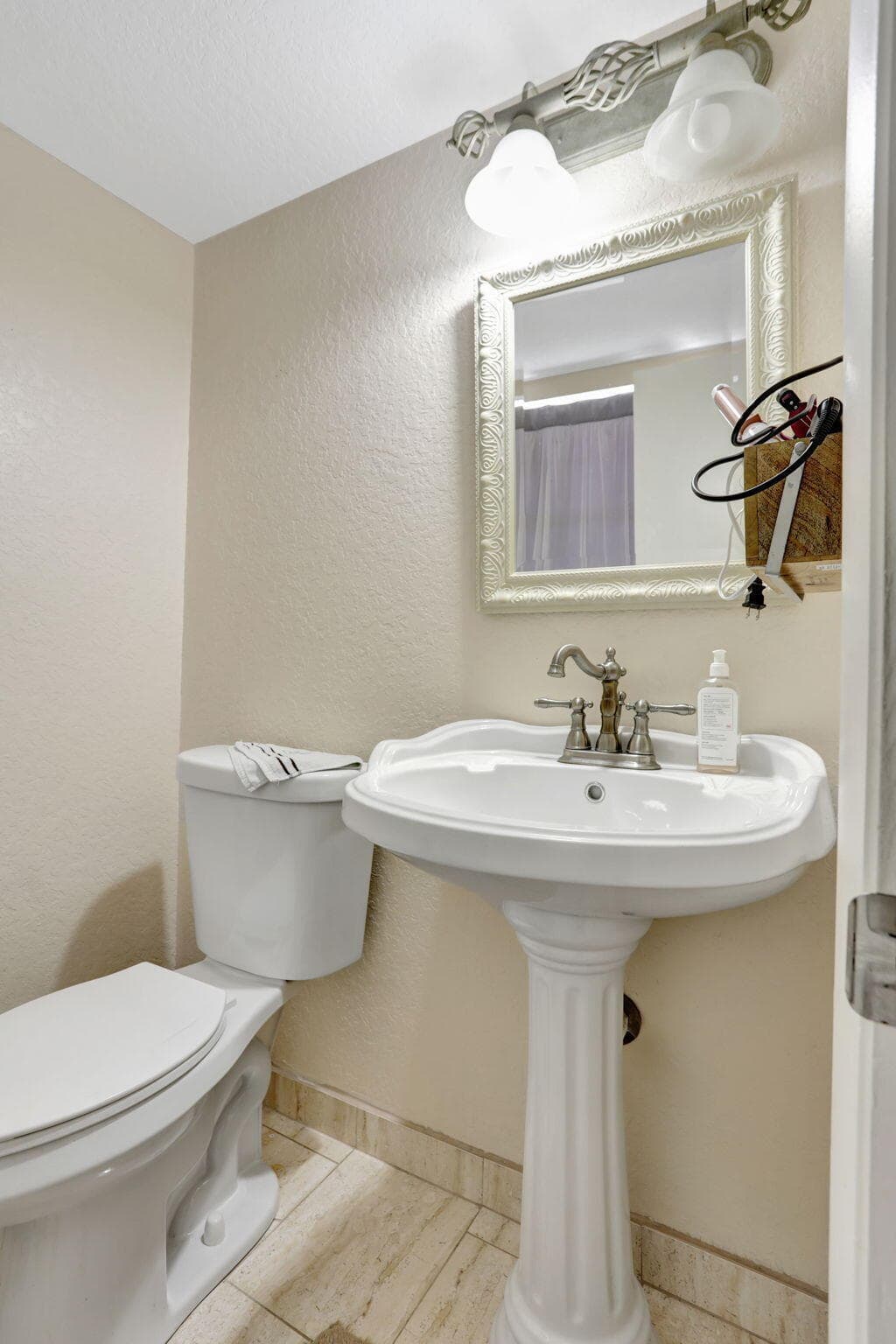461 NW 76th Avenue 205, Margate, FL 33063 — photo 4 of 24
