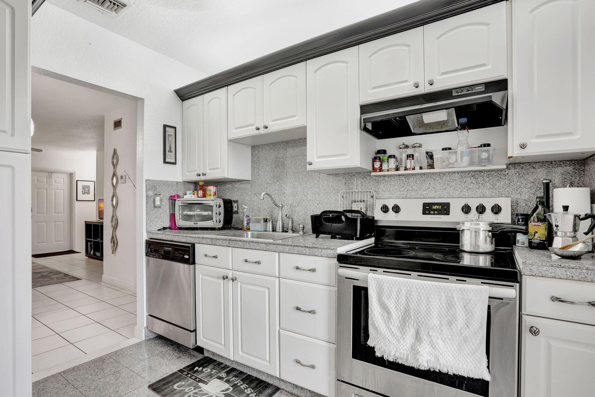 461 NW 76th Avenue 205, Margate, FL 33063 — photo 13 of 24