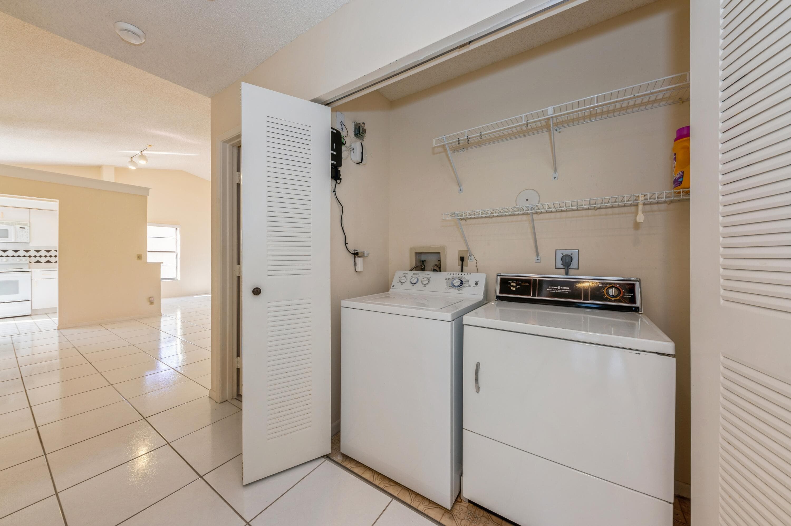 10439 S Circle Lake Drive 201, Boynton Beach, FL 33437 — photo 19 of 26