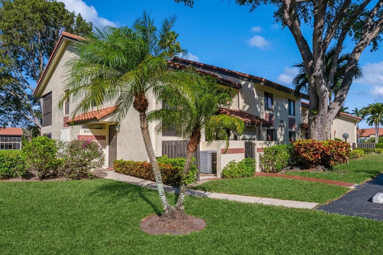 10439 S Circle Lake Drive 201, Boynton Beach, FL 33437 — photo 25 of 26