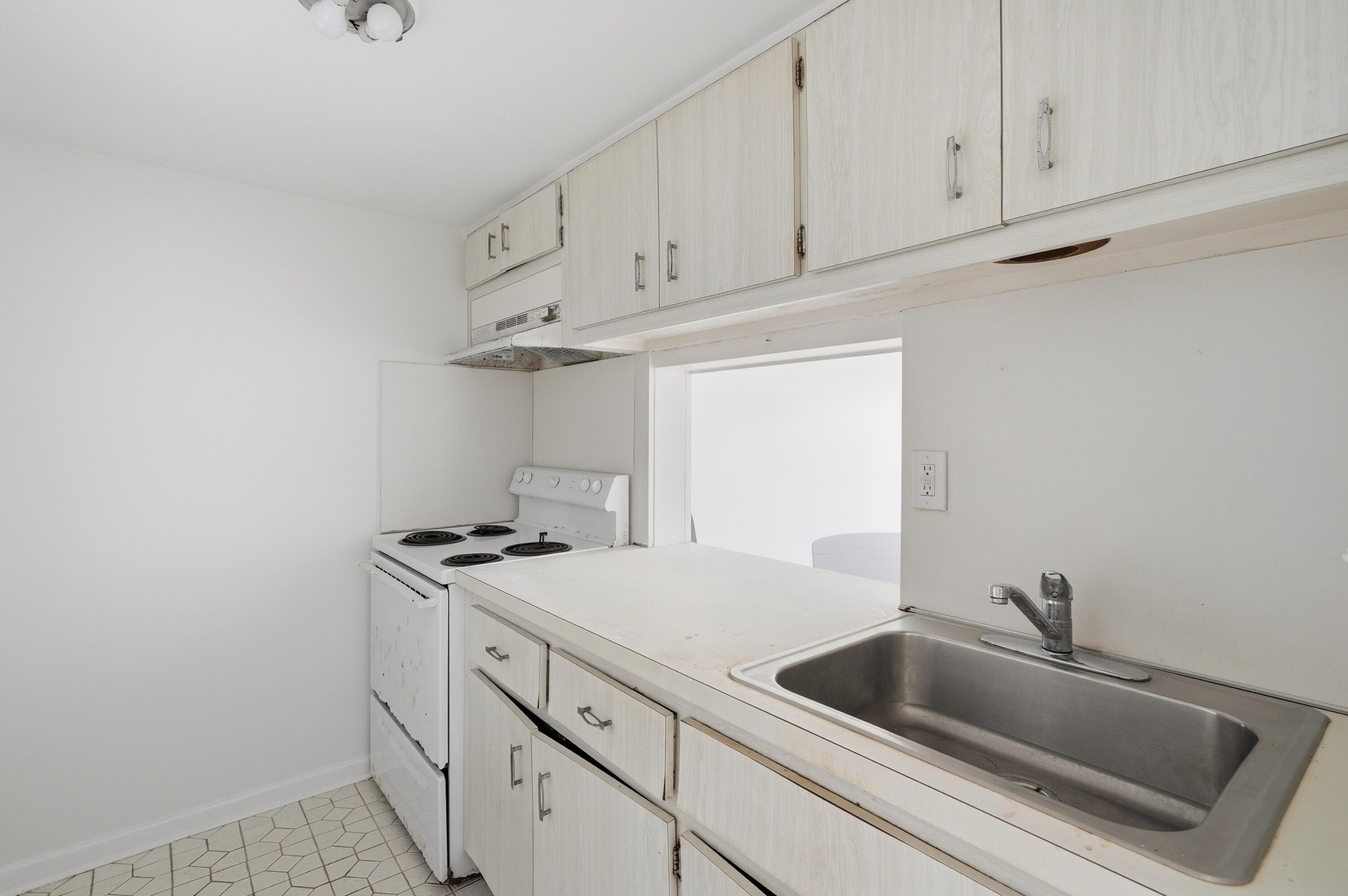 322 N Federal Highway 139, Deerfield Beach, FL 33441 — photo 8 of 27