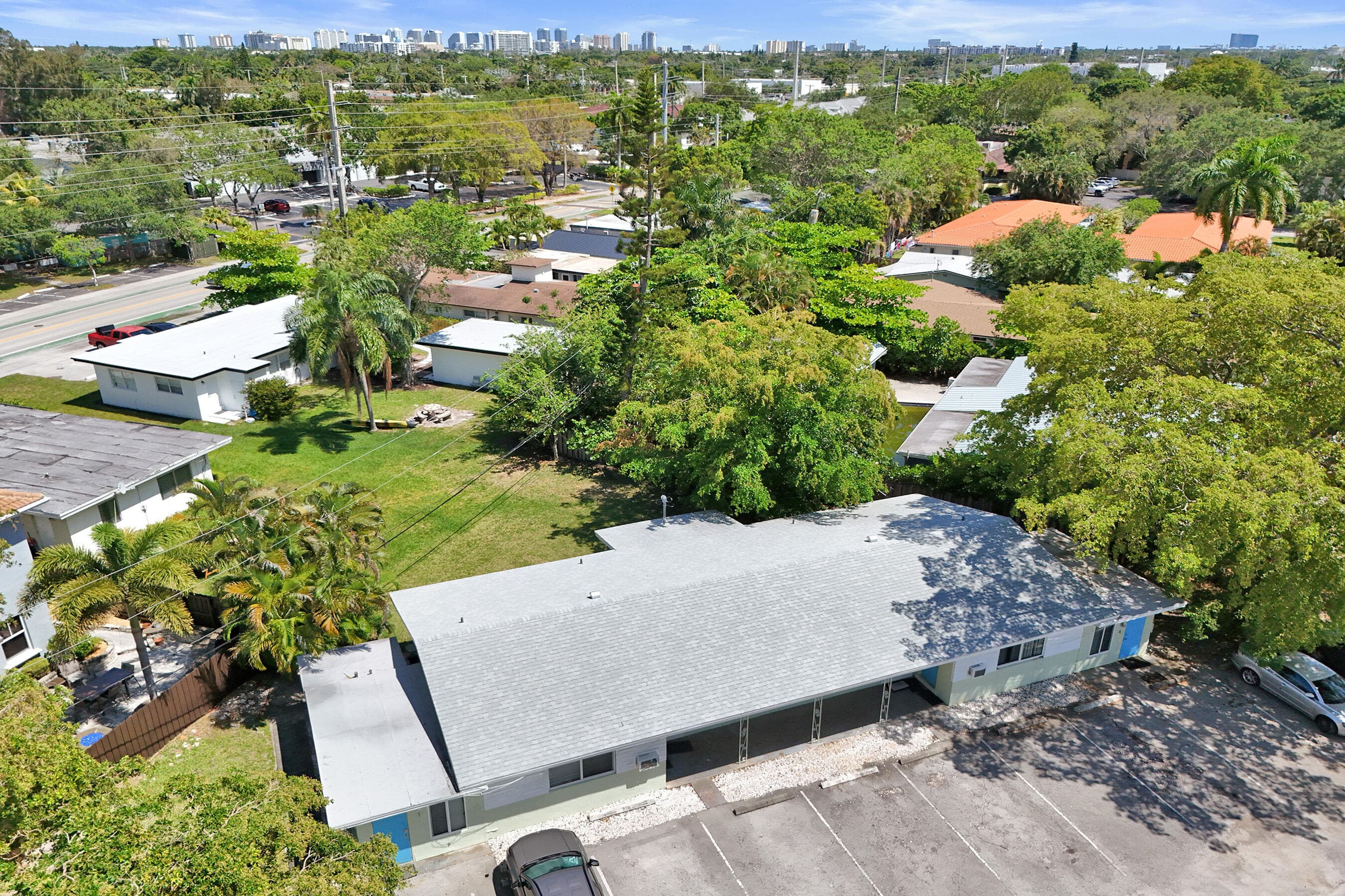 1100 NE 18th Court 1-8, Fort Lauderdale, FL 33305 — photo 14 of 38