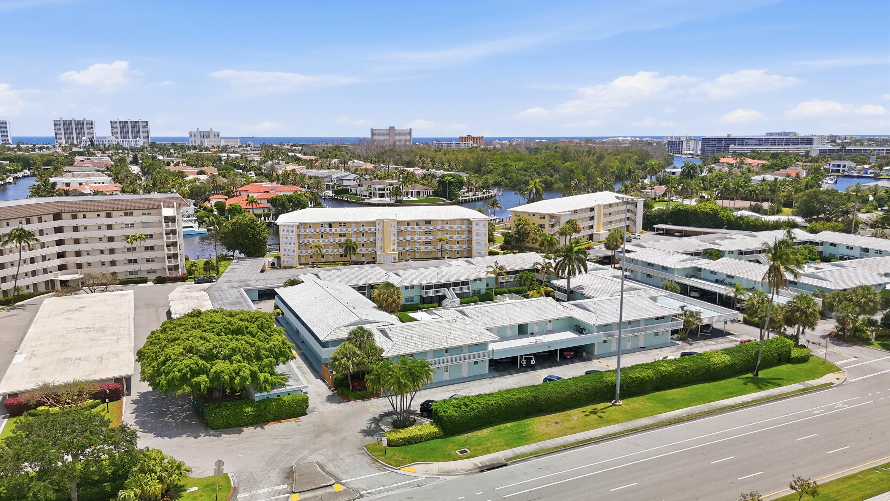 322 N Federal Highway 139, Deerfield Beach, FL 33441 — photo 21 of 27