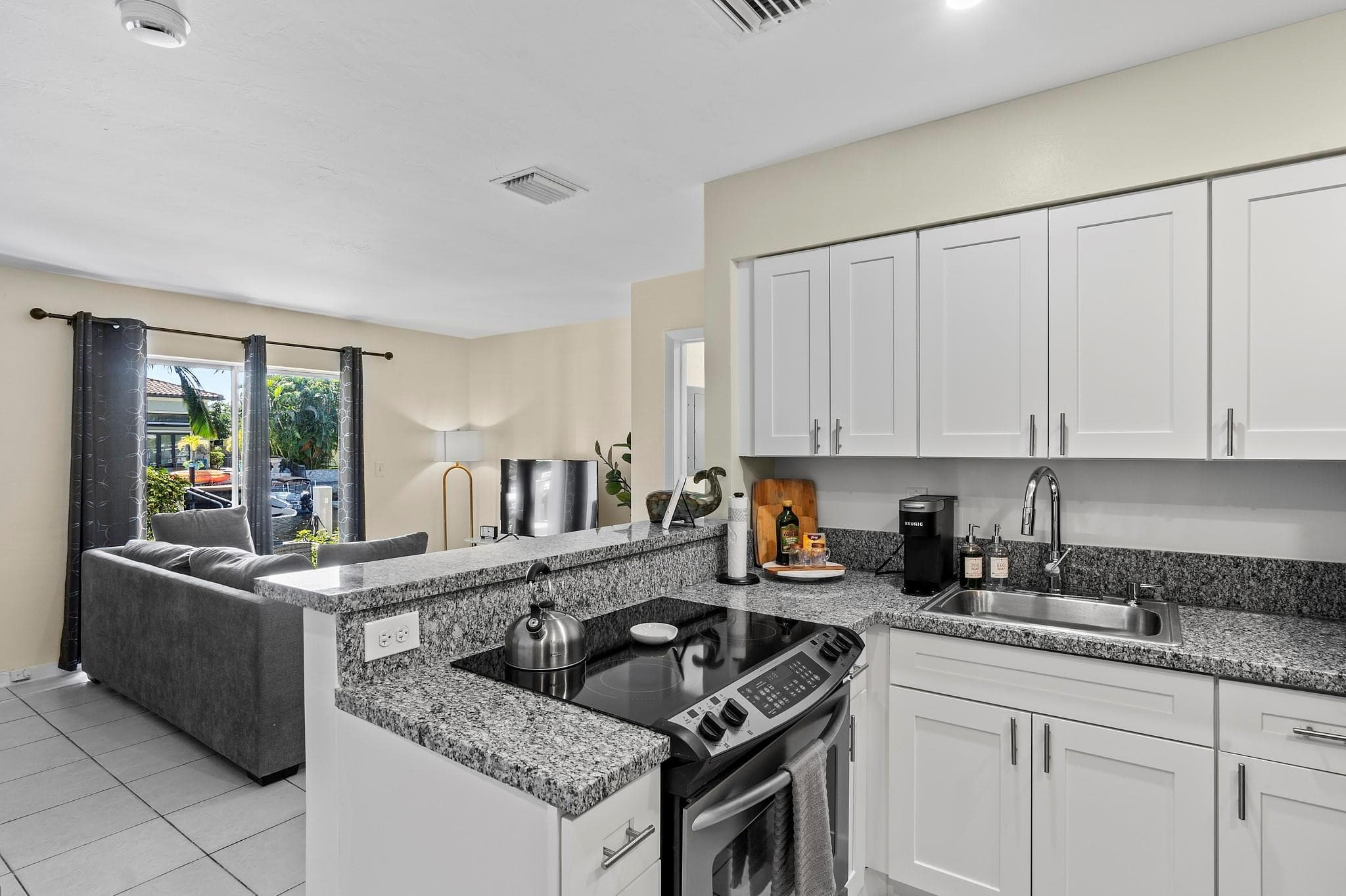 3860 NE 23rd Avenue 4, Lighthouse Point, FL 33064 — photo 7 of 27