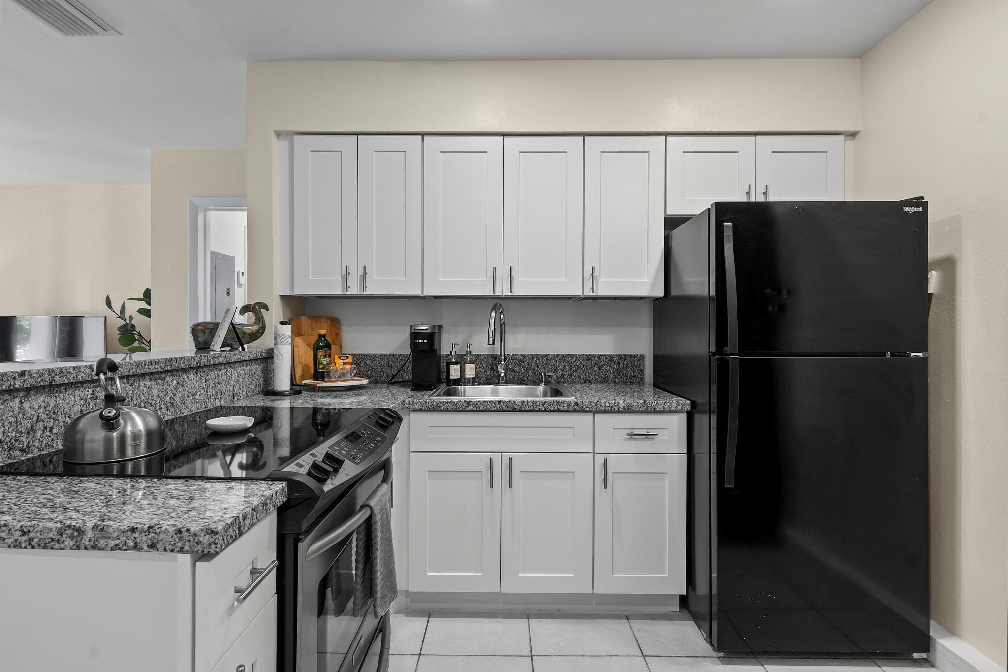 3860 NE 23rd Avenue 4, Lighthouse Point, FL 33064 — photo 8 of 27