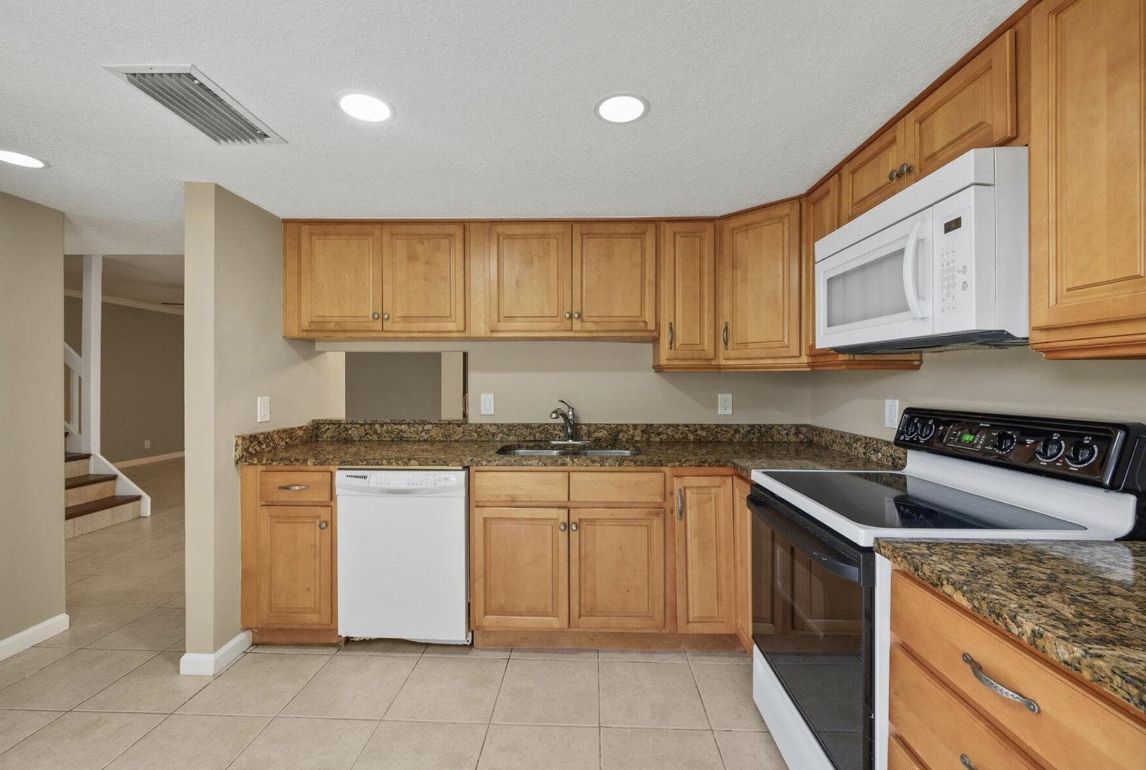 402 Lakewood Court 2b, Jupiter, FL 33458 — photo 38 of 78