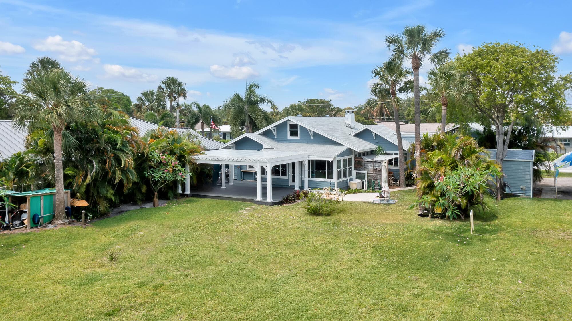 1408 N Lakeside Drive, Lake Worth Beach, FL 33460 — photo 4 of 25