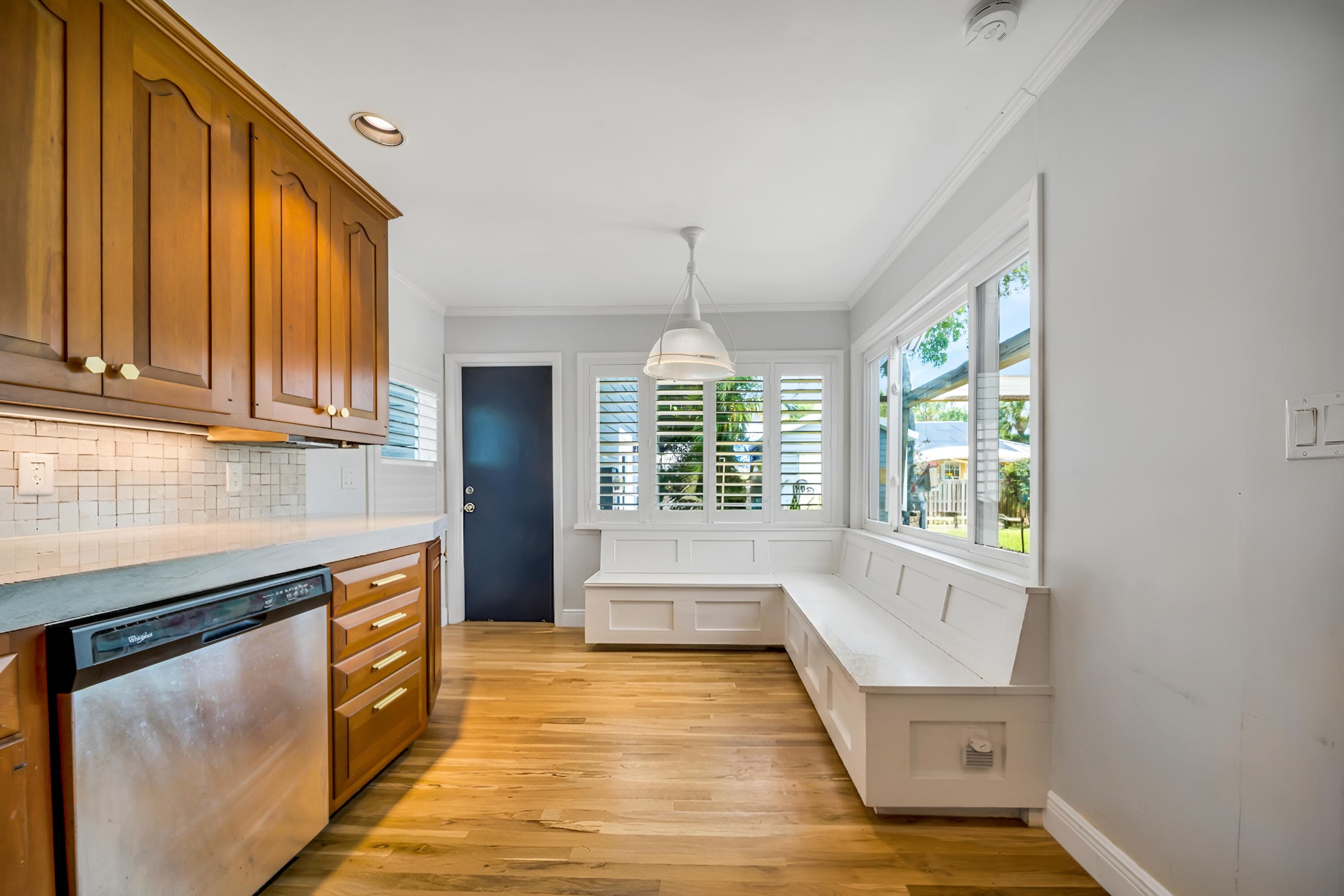 1408 N Lakeside Drive, Lake Worth Beach, FL 33460 — photo 14 of 25