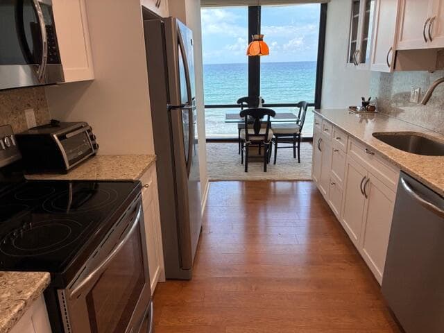 250 S Ocean Boulevard 3h, Boca Raton, FL 33432 — photo 11 of 46