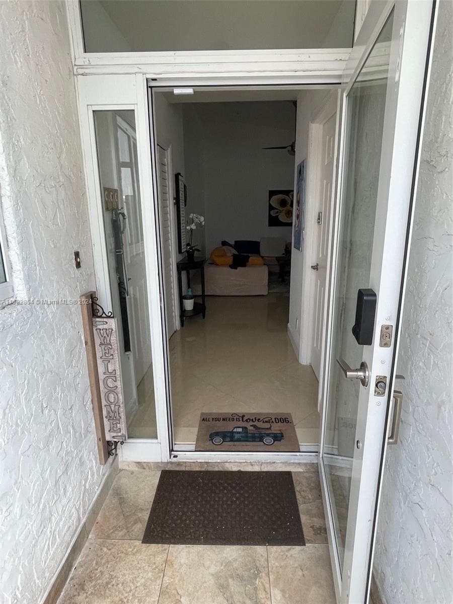 4920 SW 27th Avenue, Fort Lauderdale, FL 33312 — photo 1 of 28