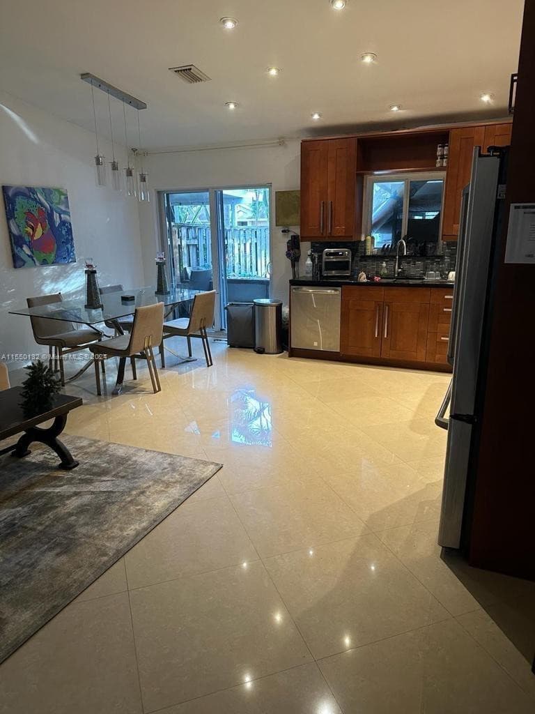 4920 SW 27th Avenue, Fort Lauderdale, FL 33312 — photo 20 of 28
