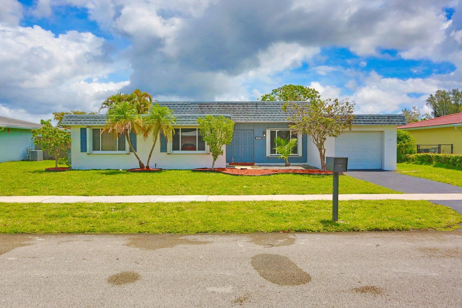 8156 NW 67th Avenue, Tamarac, FL 33321 — photo 5 of 45
