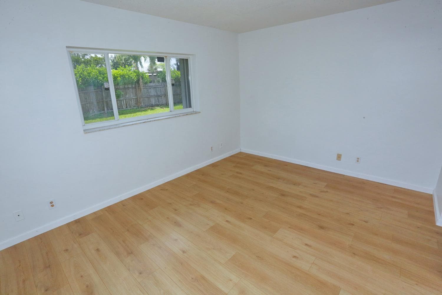 8156 NW 67th Avenue, Tamarac, FL 33321 — photo 23 of 45