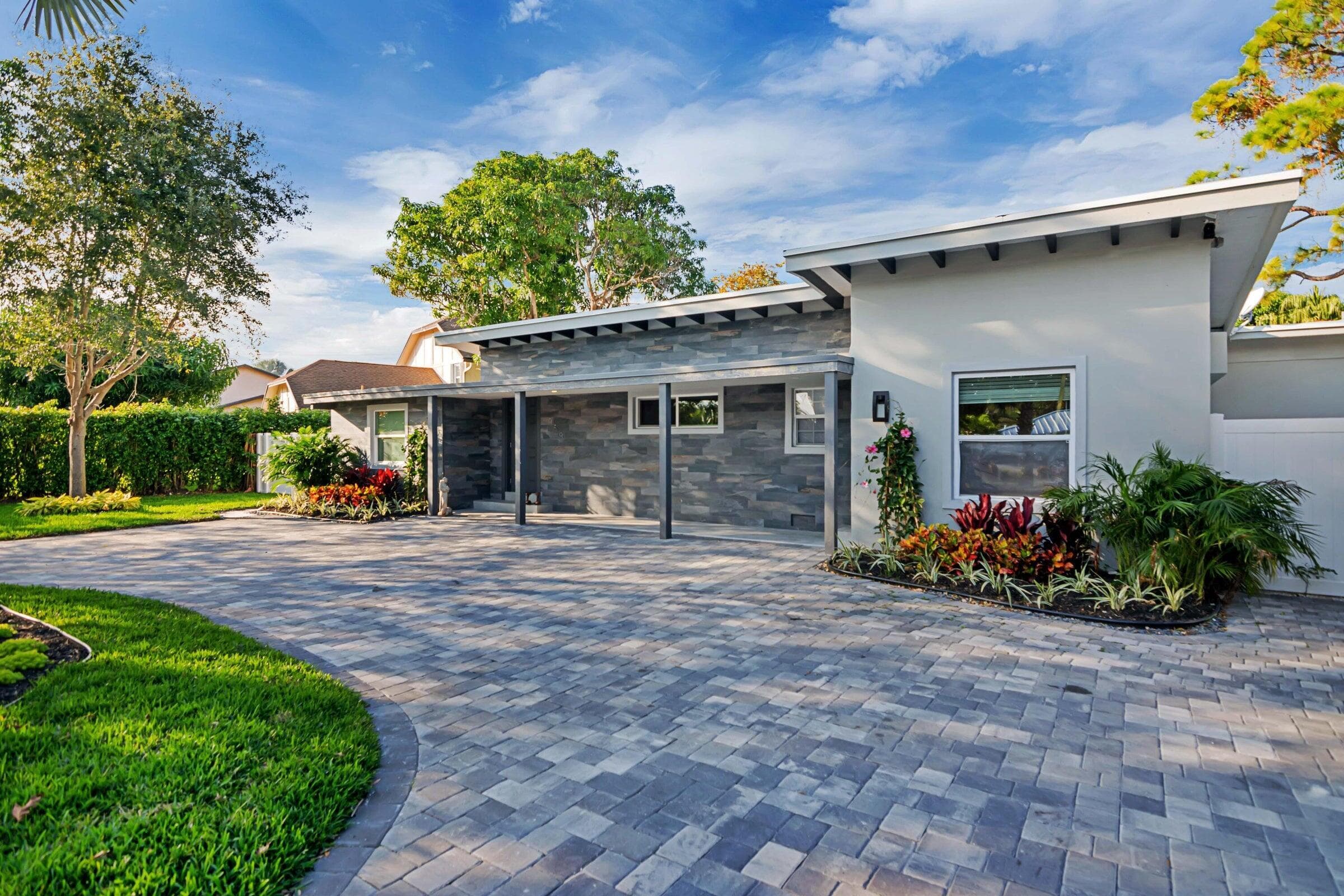 959 SW 18th Street W, Boca Raton, FL 33486 — photo 1 of 18