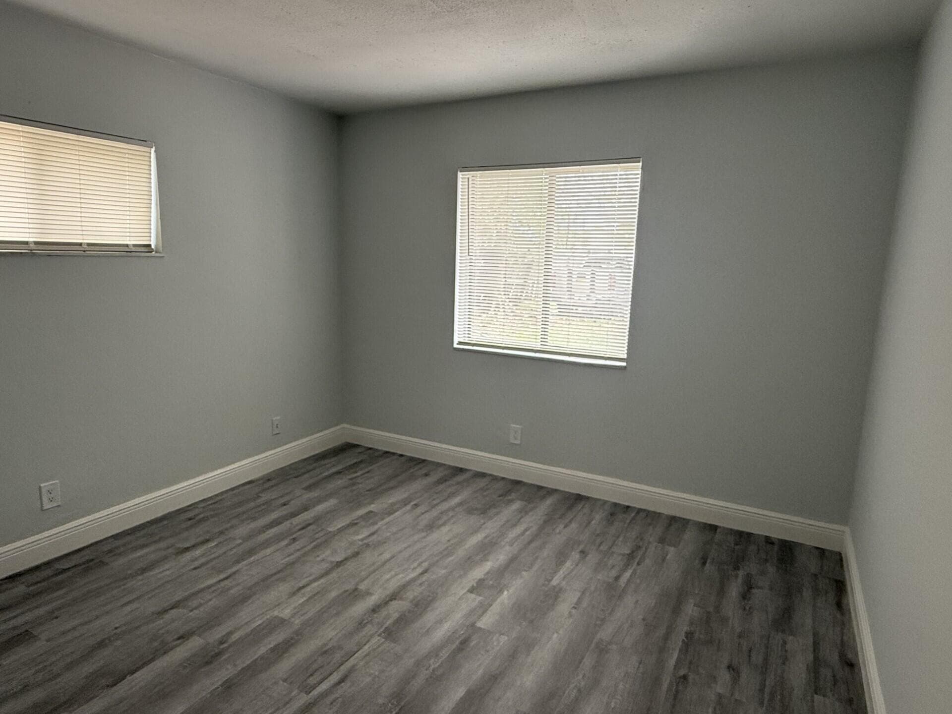 3525 Avenue J B, Riviera Beach, FL 33404 — photo 4 of 10