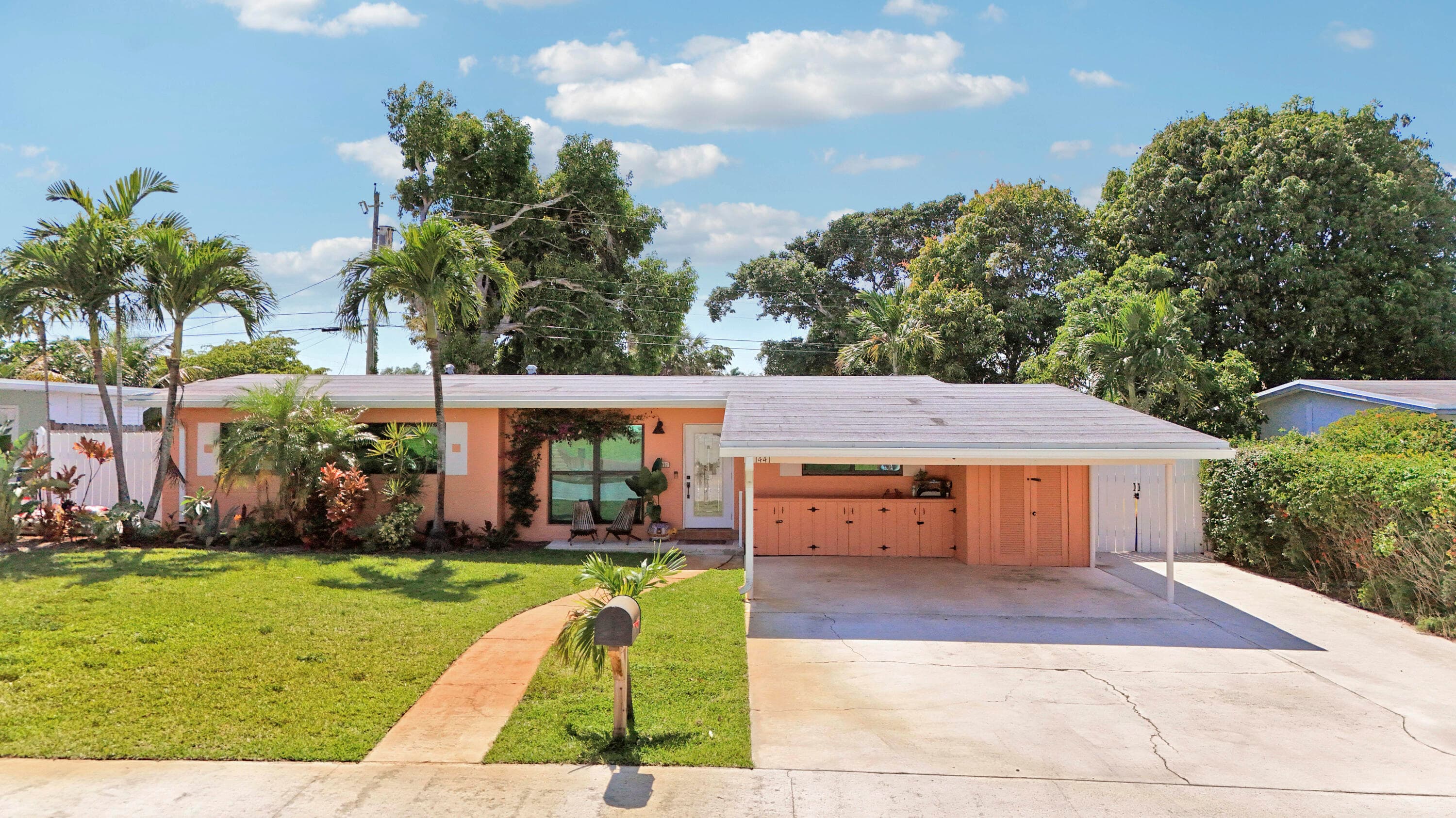 1441 Hillcrest Drive, Lake Worth Beach, FL 33461 — photo 36 of 43