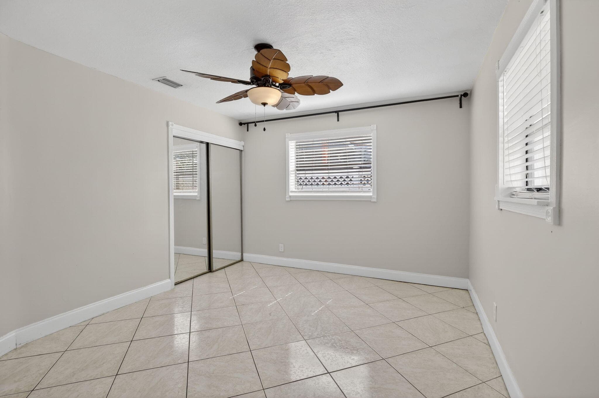 4764 SW 12th Street, Fort Lauderdale, FL 33317 — photo 21 of 48