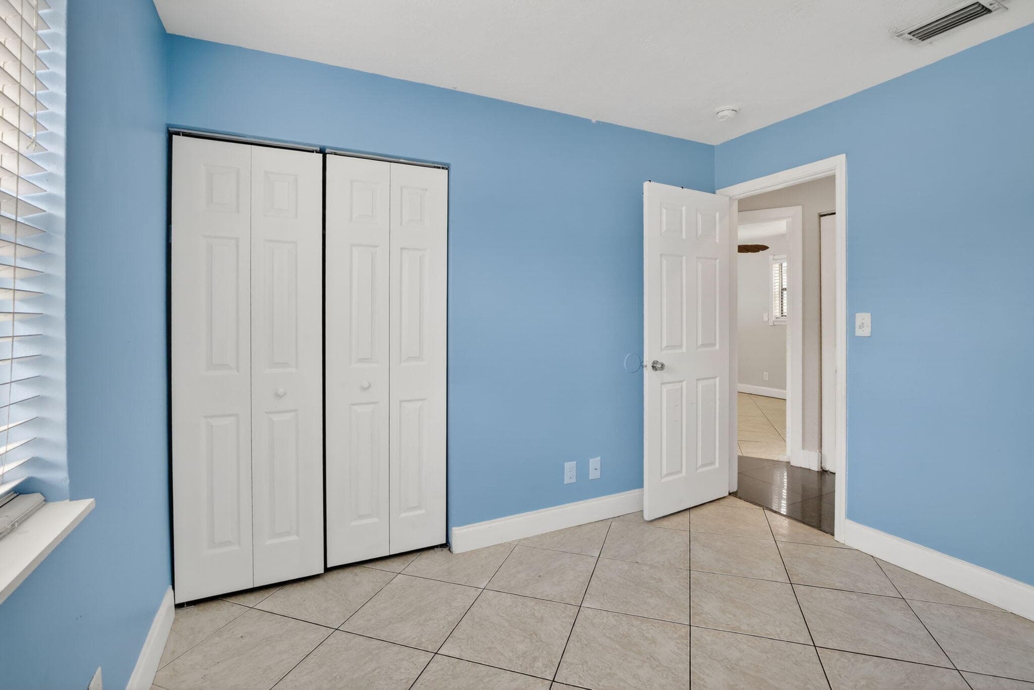 4764 SW 12th Street, Fort Lauderdale, FL 33317 — photo 27 of 48