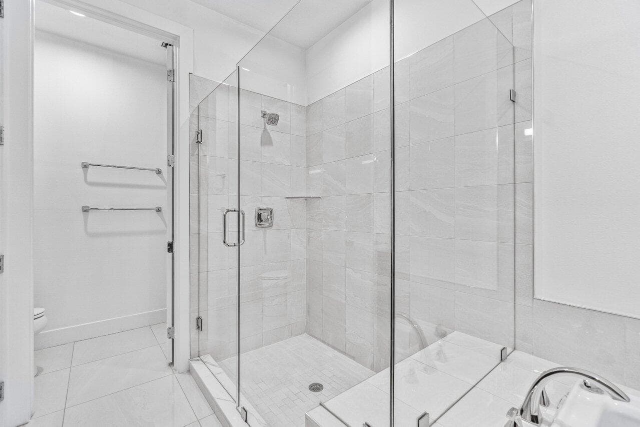 7115 Edison Place, Palm Beach Gardens, FL 33418 — photo 33 of 55