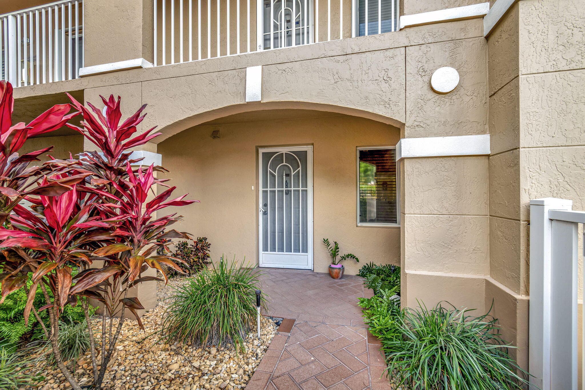 5842 Crystal Shores Drive 105, Boynton Beach, FL 33437 — photo 4 of 75