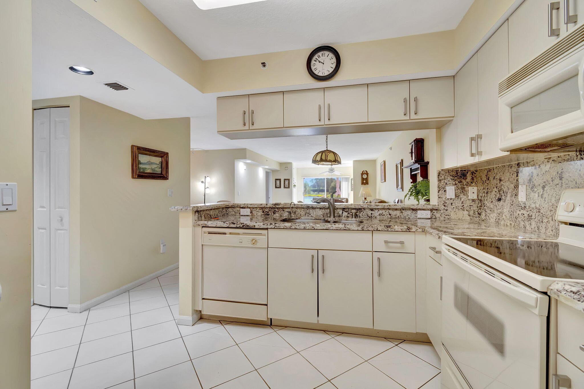 5842 Crystal Shores Drive 105, Boynton Beach, FL 33437 — photo 24 of 75