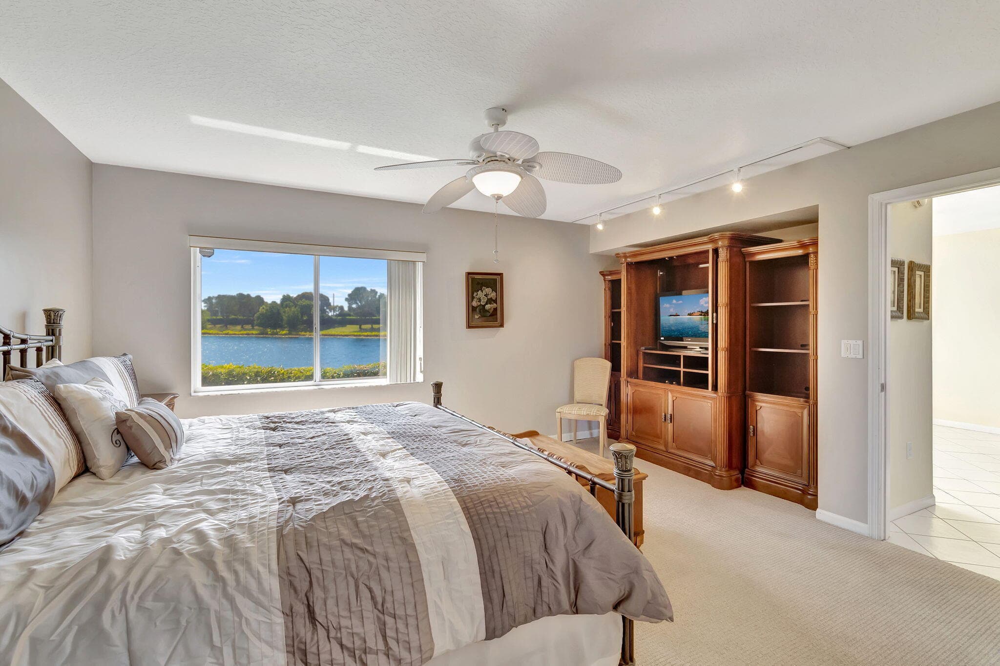 5842 Crystal Shores Drive 105, Boynton Beach, FL 33437 — photo 32 of 75