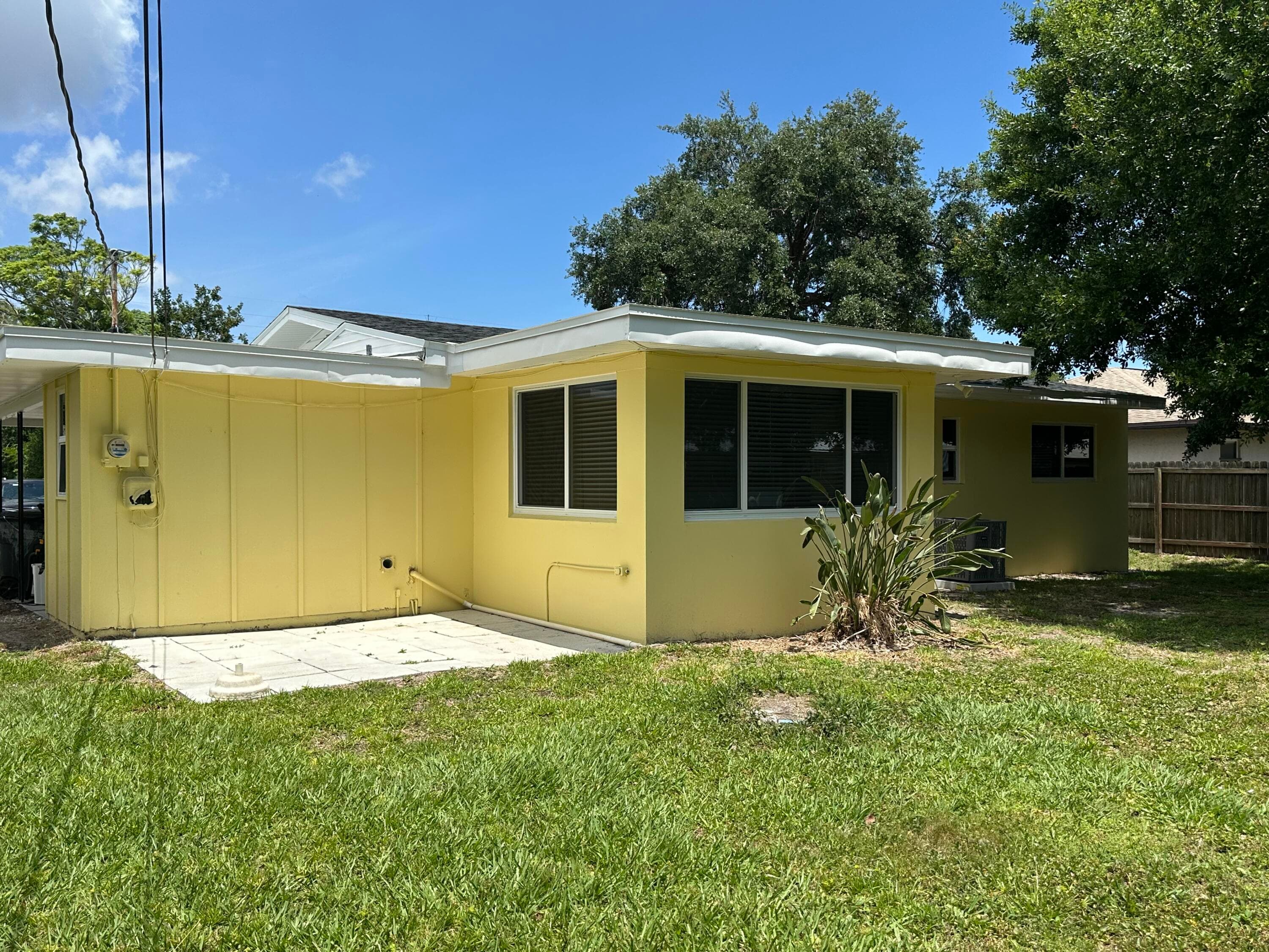 2745 Atlantic Boulevard, Vero Beach, FL 32960 — photo 23 of 26