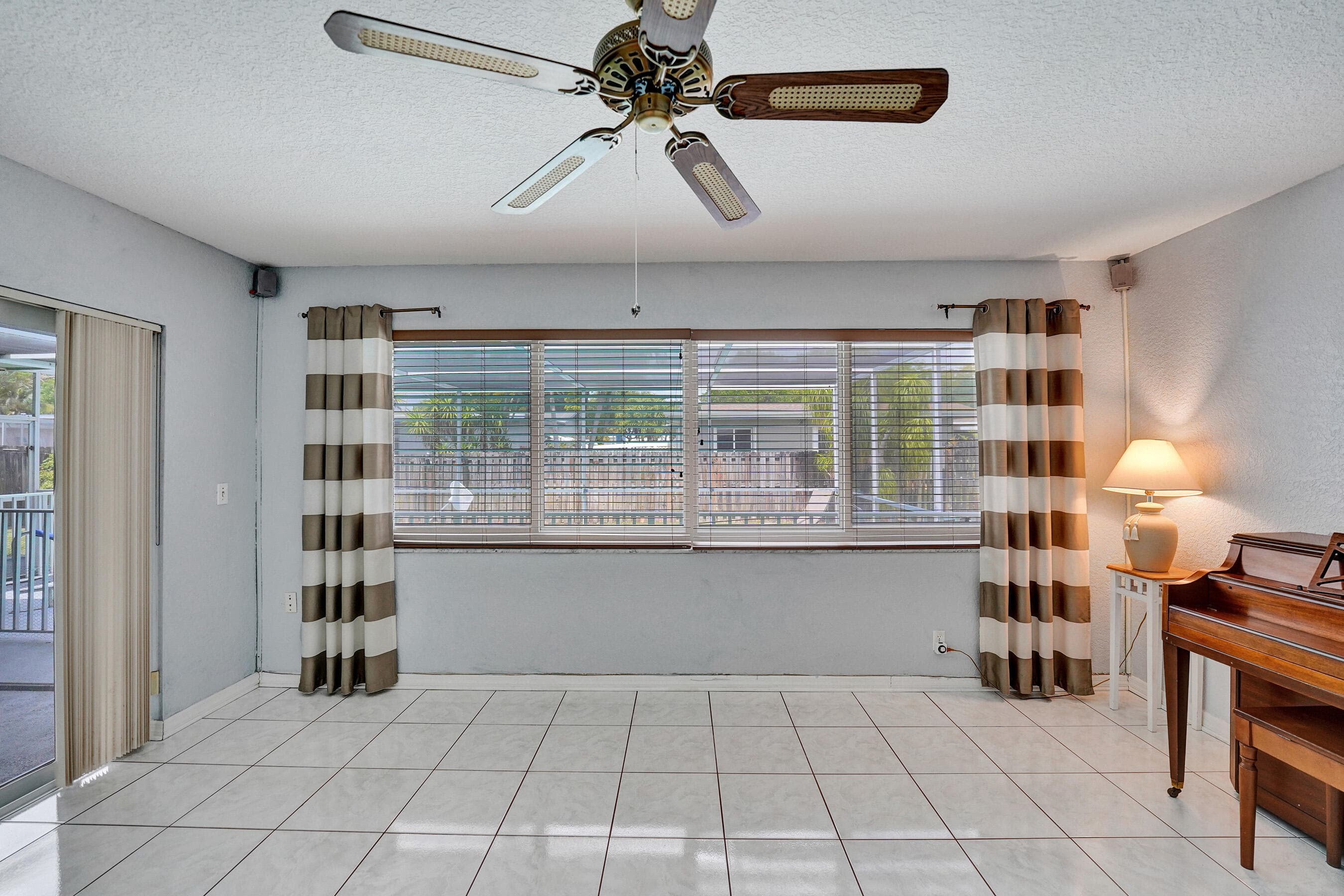 1710 NW 111th Terrace, Pembroke Pines, FL 33026 — photo 32 of 57