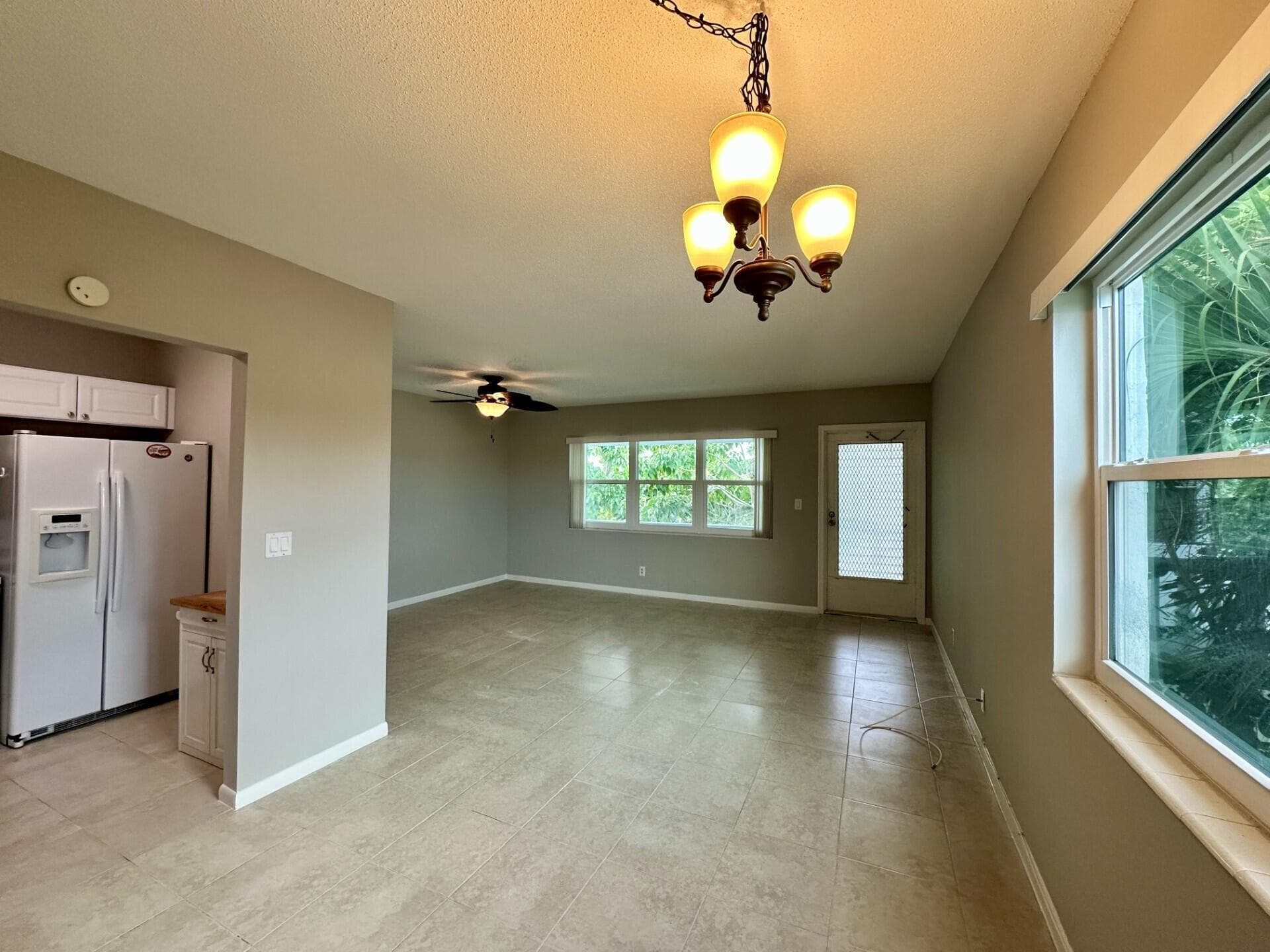 20 Norwich A, West Palm Beach, FL 33417 — photo 1 of 23