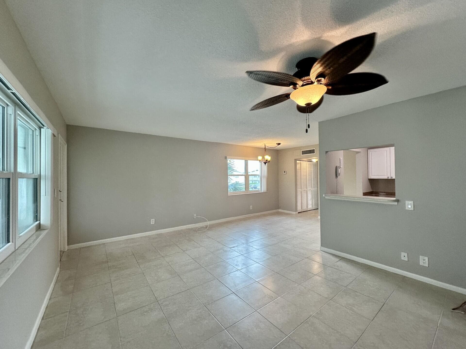 20 Norwich A, West Palm Beach, FL 33417 — photo 2 of 23