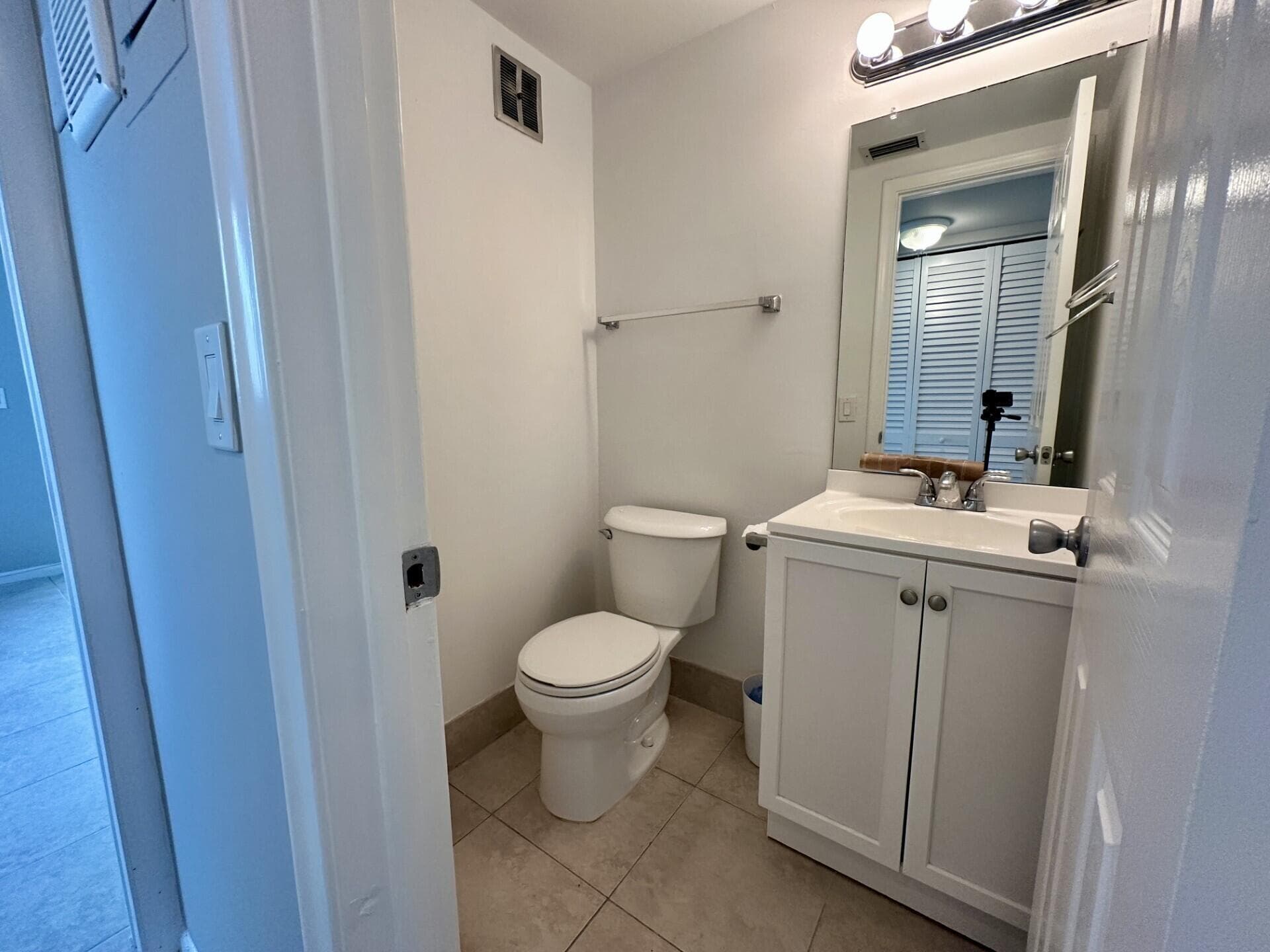 20 Norwich A, West Palm Beach, FL 33417 — photo 12 of 23