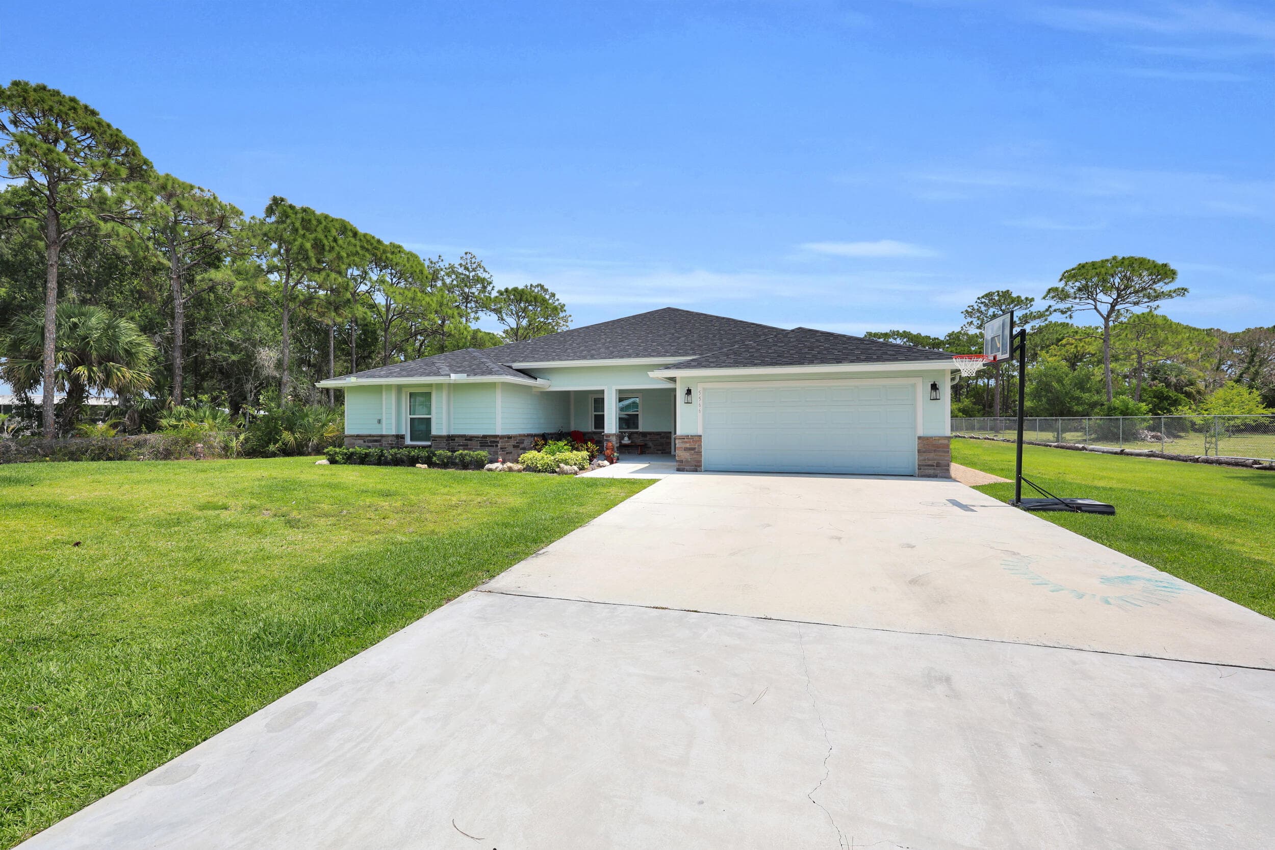 5566 Pinetree Drive, Fort Pierce, FL 34982 — photo 5 of 57