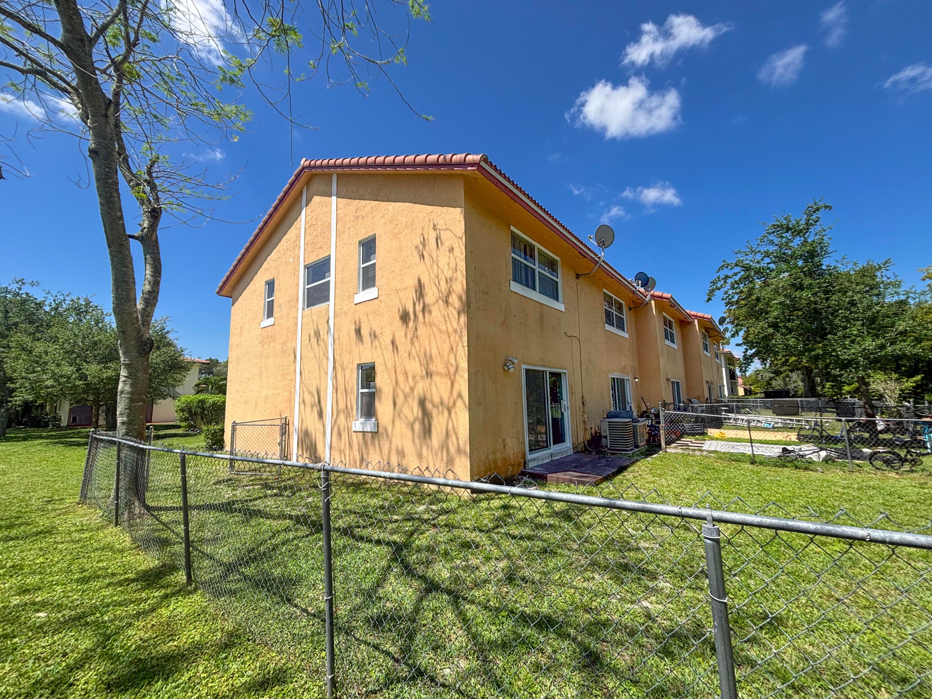 11401 NW 45th Street 11401, Coral Springs, FL 33065 — photo 18 of 20