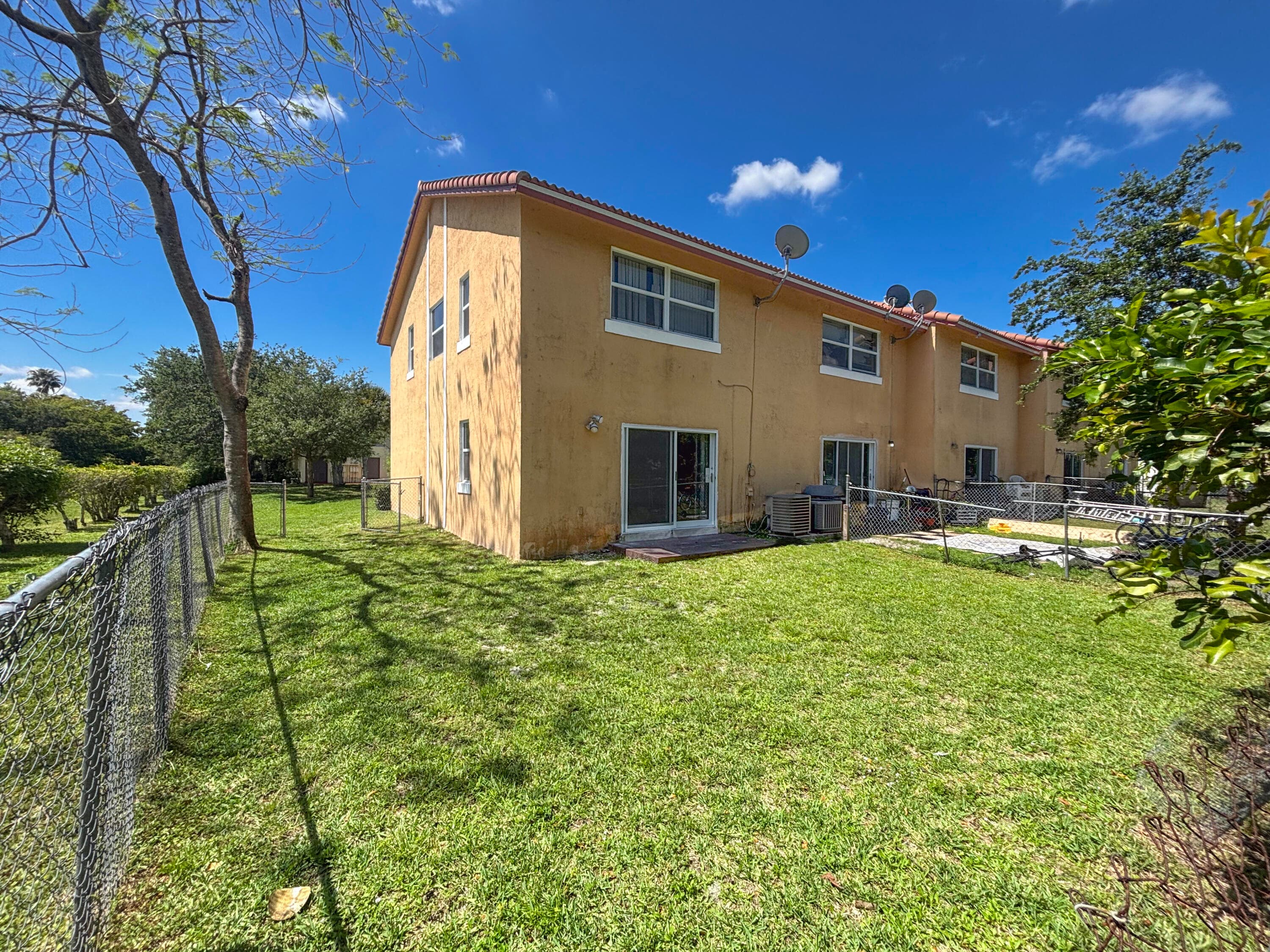 11401 NW 45th Street 11401, Coral Springs, FL 33065 — photo 19 of 20