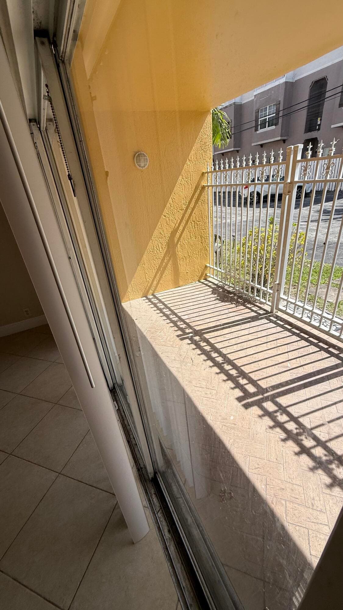 32 NE 22nd Avenue 107, Pompano Beach, FL 33062 — photo 11 of 32