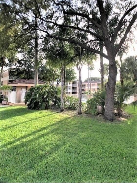 8256 NW 24th Street D, Coral Springs, FL 33065 — photo 11 of 14