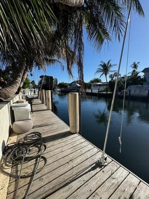1361 NE 27 Way, Pompano Beach, FL — photo 2 of 11