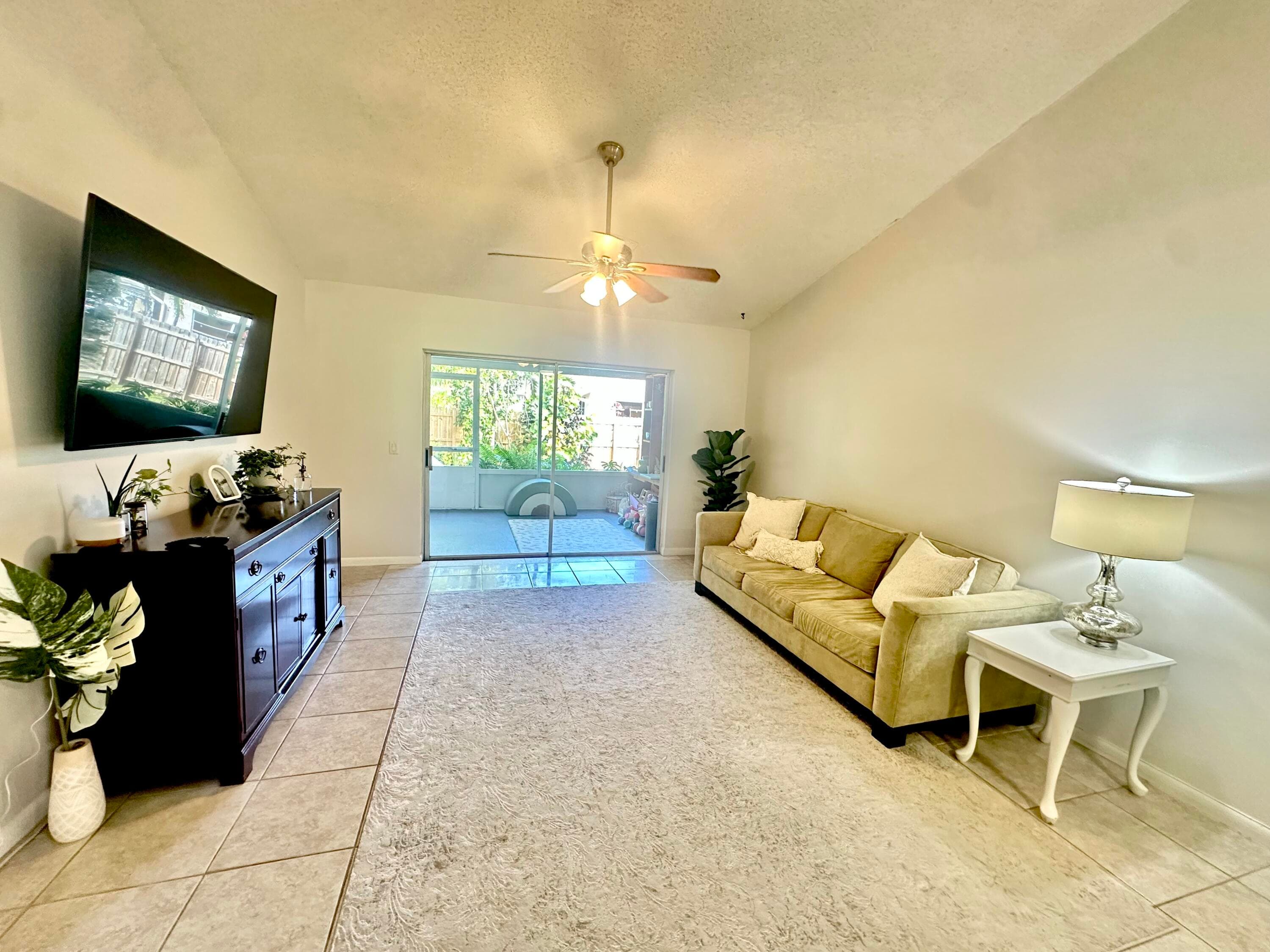226 Palmetto Court, Jupiter, FL 33458 — photo 4 of 22