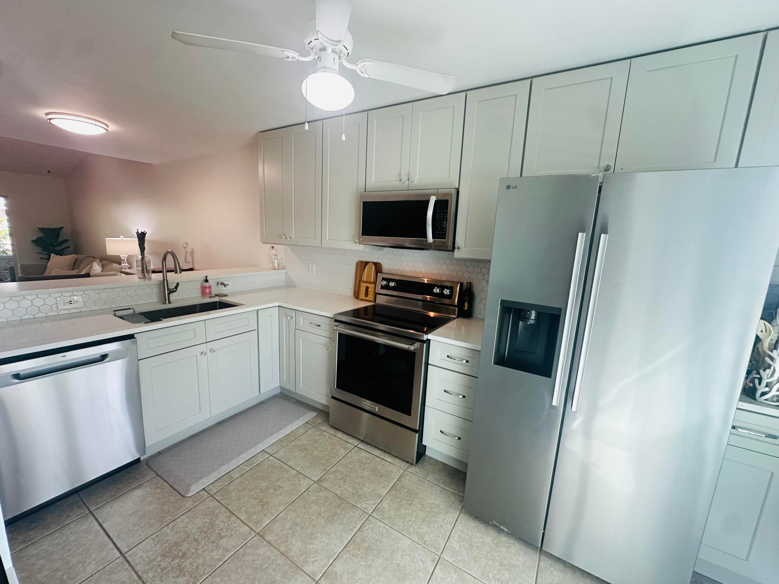 226 Palmetto Court, Jupiter, FL 33458 — photo 8 of 22